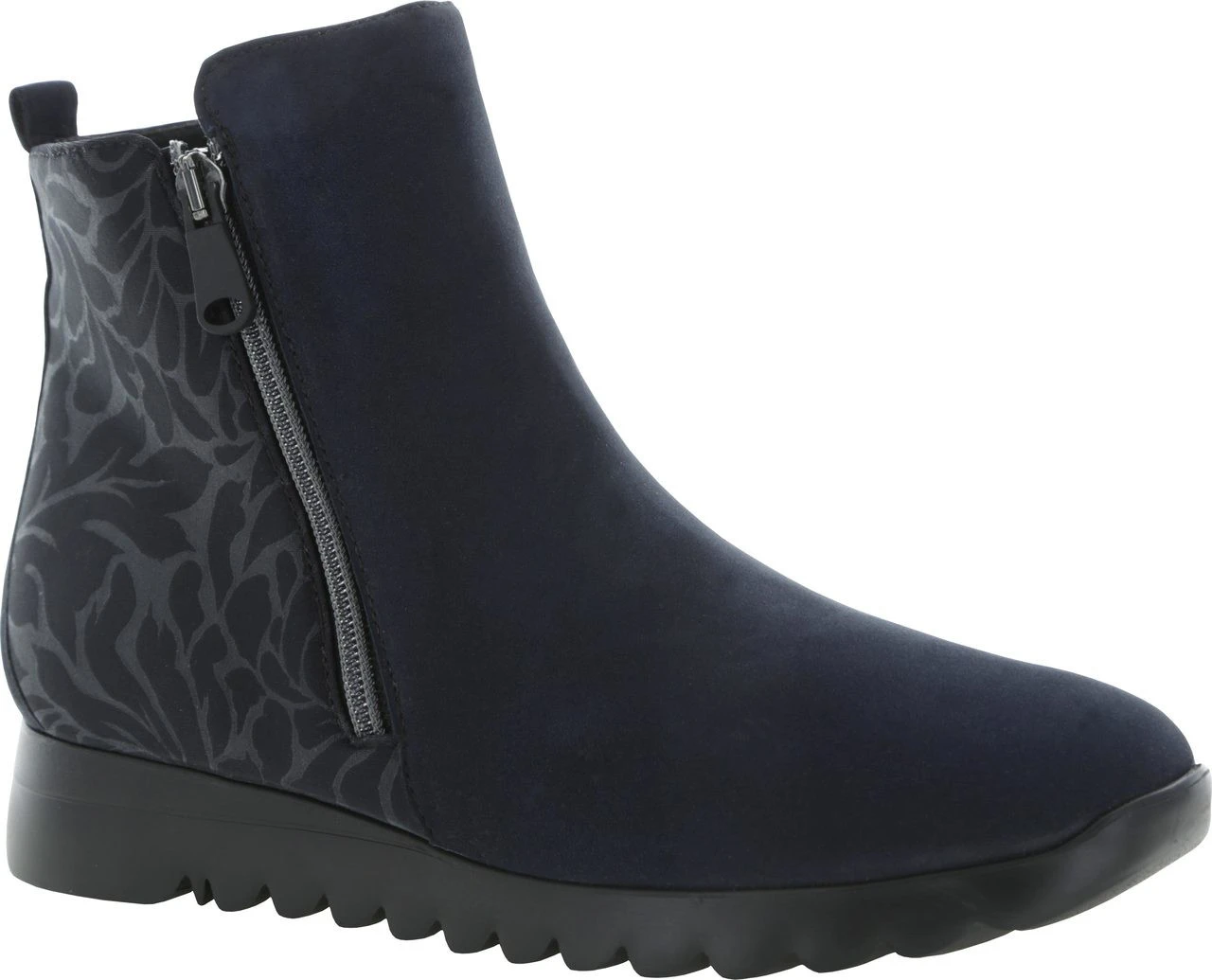 Munro Ashcroft 5 Munro Ashcroft - Image 3